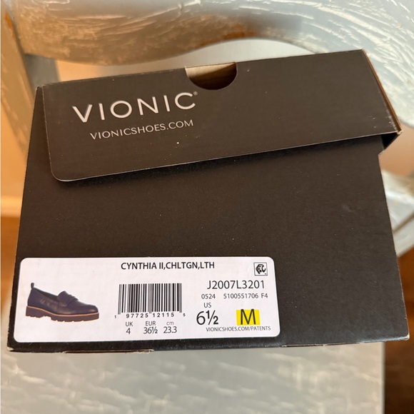 Vionic Women’s Brown Leather Penny Loafers - Picture 5 of 5